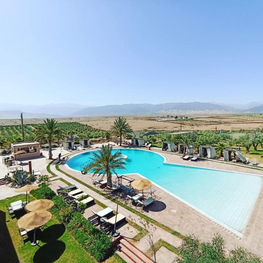 Les Jardins D Amizmiz 6 Piscines Bed & Breakfast Wawizelte Exterior photo