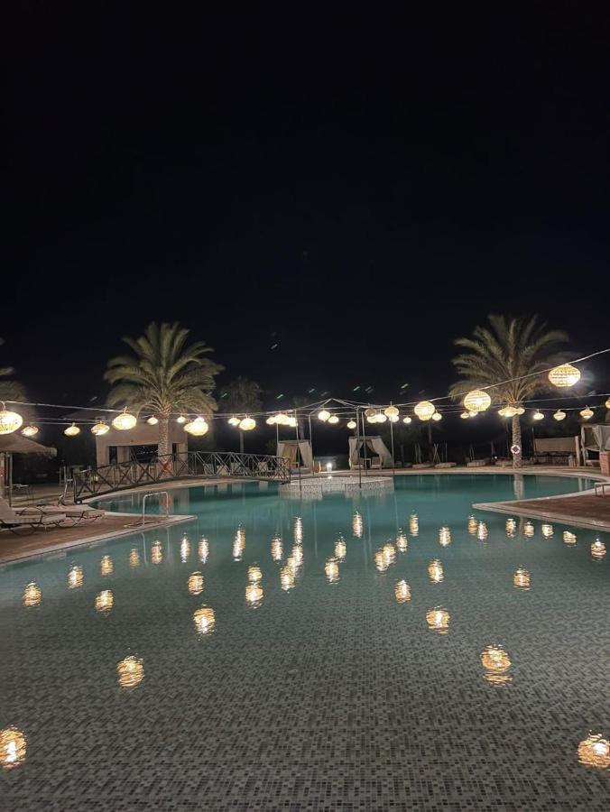 Les Jardins D Amizmiz 6 Piscines Bed & Breakfast Wawizelte Exterior photo