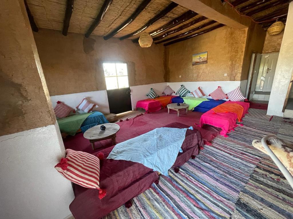 Les Jardins D Amizmiz 6 Piscines Bed & Breakfast Wawizelte Exterior photo