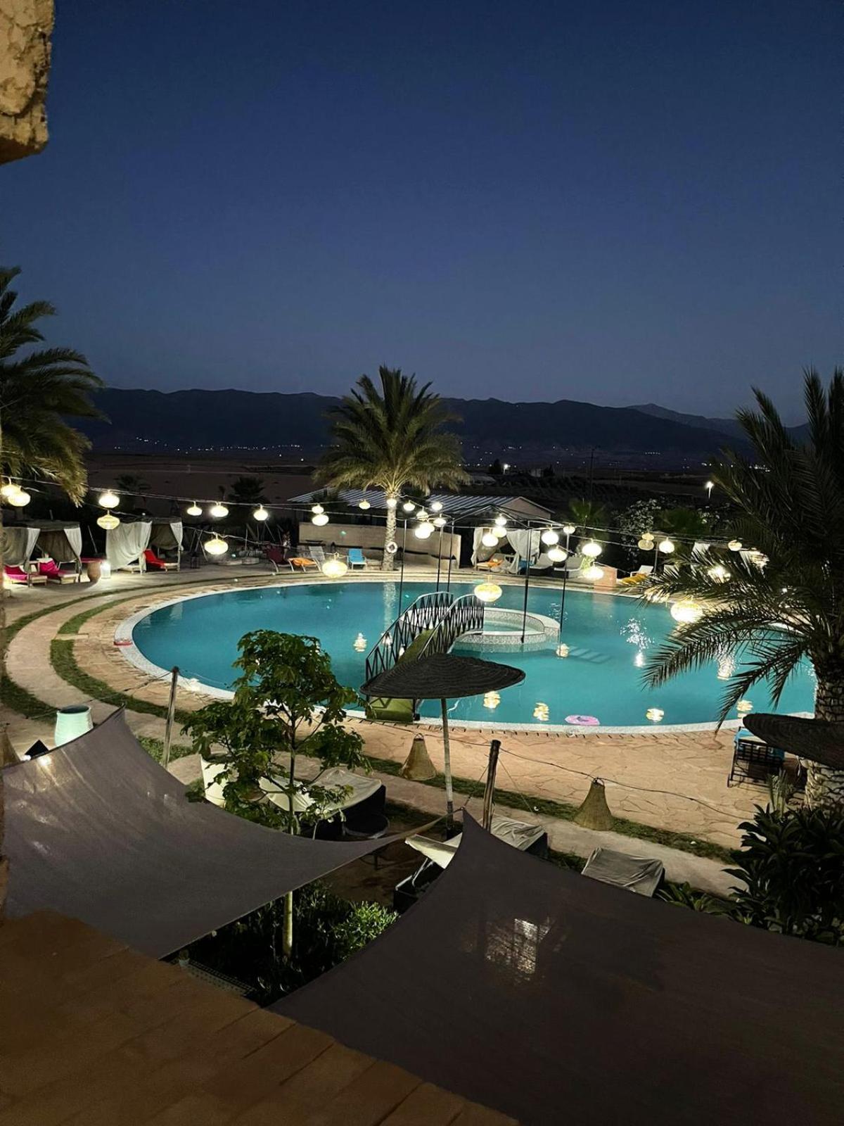 Les Jardins D Amizmiz 6 Piscines Bed & Breakfast Wawizelte Exterior photo