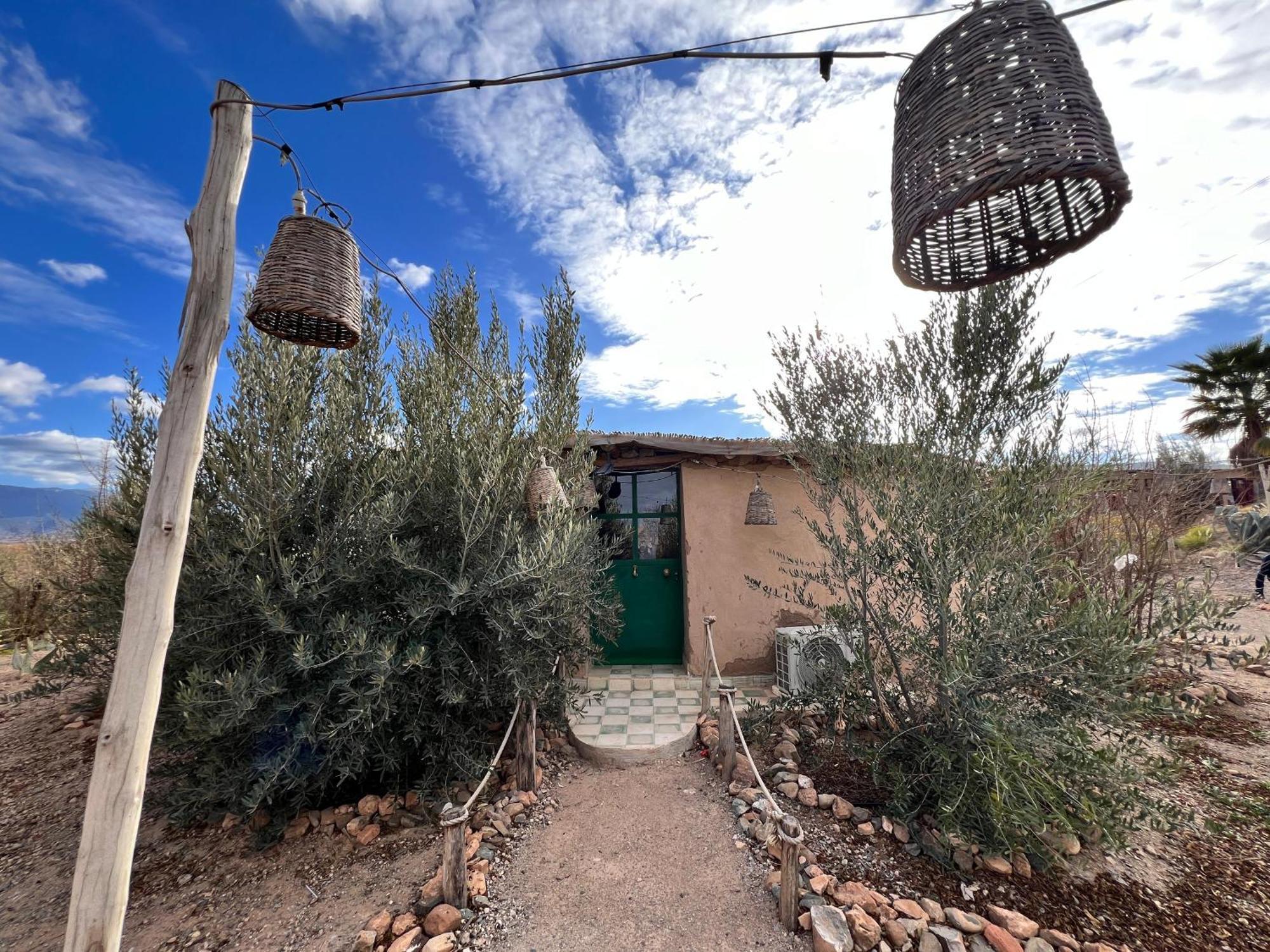 Les Jardins D Amizmiz 6 Piscines Bed & Breakfast Wawizelte Exterior photo