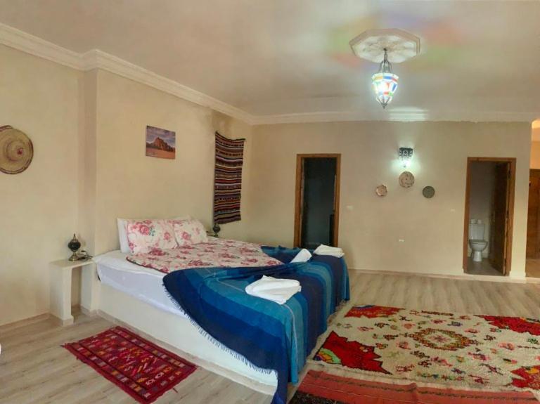 Les Jardins D Amizmiz 6 Piscines Bed & Breakfast Wawizelte Exterior photo